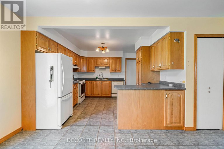 29015051/20001a-20001c-county-43-road/north-glengarry-kenyon-twp/north-glengarry/ontario/K0C1A0_9