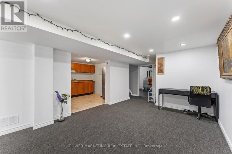 28634467/935-goren-avenue/elmvale-acresurbandale/ottawa/ontario/K1S1N4_15