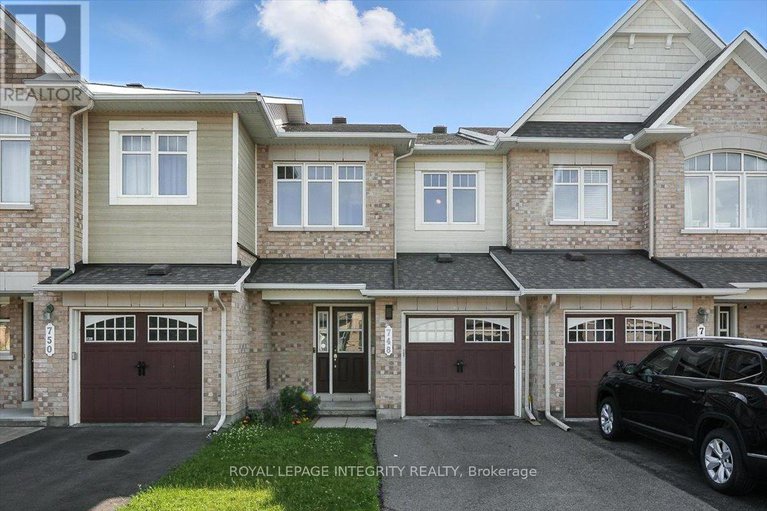 28829151/748-morningstar-way/mer-bleuebradley-estatesanderson-park/ottawa/ontario/K1W0G6_1