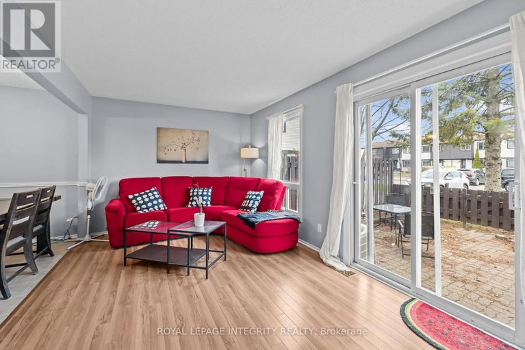 29632019/3565-aladdin-lane/blossom-parkkemp-parkfindlay-creek/ottawa/ontario/K1T1E1_13