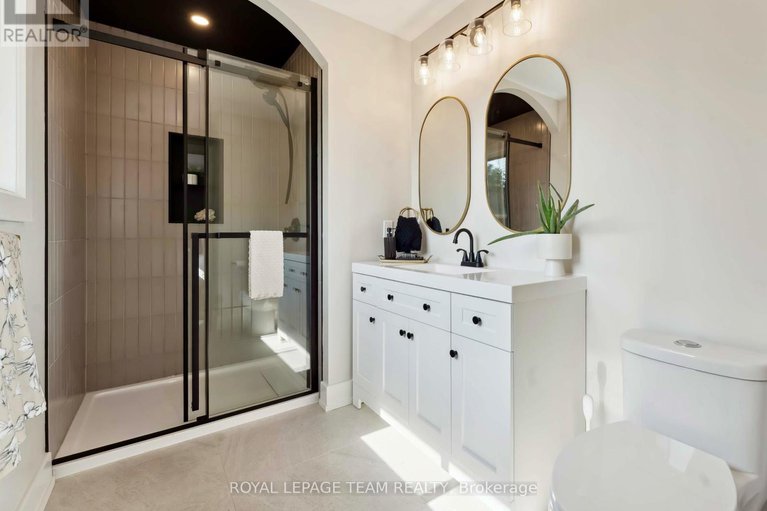 28439592/5282-hillcrest-drive/manotick-long-island-nicholls-island/ottawa/ontario/K4M1E9_19