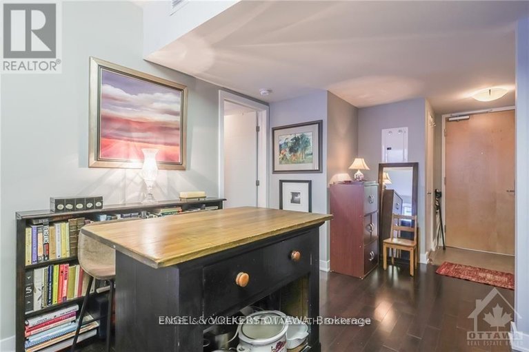 29498445/503-40-nepean-street/ottawa-centre/ottawa/ontario/K2P0X5_13