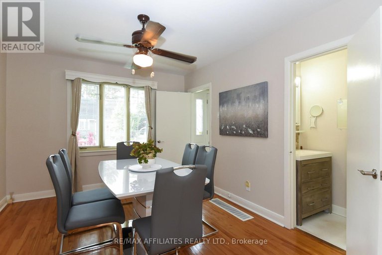 29123494/323-fullerton-avenue/overbrookcastle-heights/ottawa/ontario/K1K1K2_28