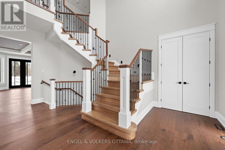 29334925/432-ashbee-court/manotick-village-manotick-estates/ottawa/ontario/K4M0A8_16