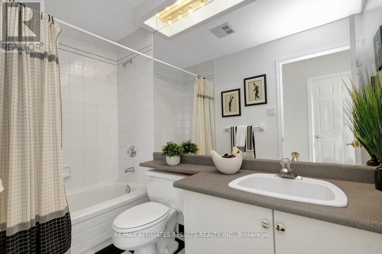 28862952/1906-1480-riverside-drive/riverview-park/ottawa/ontario/K1G5H2_25
