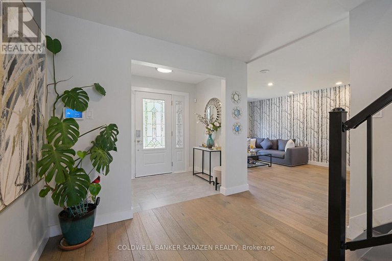 28757000/1709-caminiti-crescent/fallingbrookpineridge/ottawa/ontario/K4A1M2_3