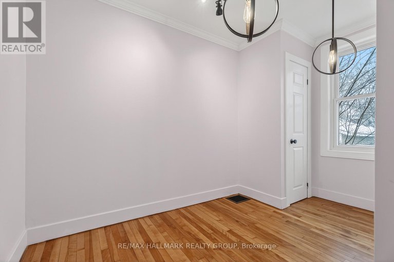 29249197/170-donald-street/overbrookcastle-heights/ottawa/ontario/K1K1M9_25