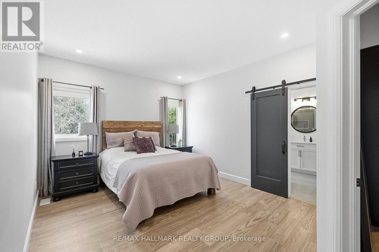 29467003/21-maxime-court/clarencerockland-twp/clarence-rockland/ontario/K0A2A0_15