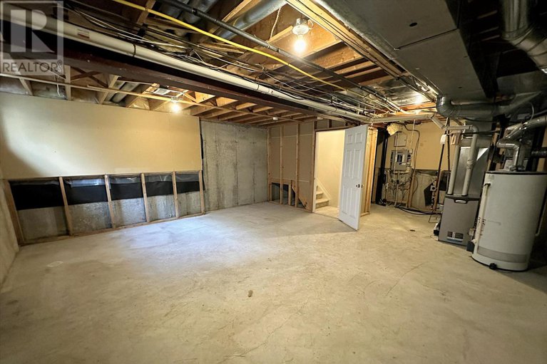 28832918/5-roblyn-way/barrhaven-east/ottawa/ontario/K2G5Z4_26