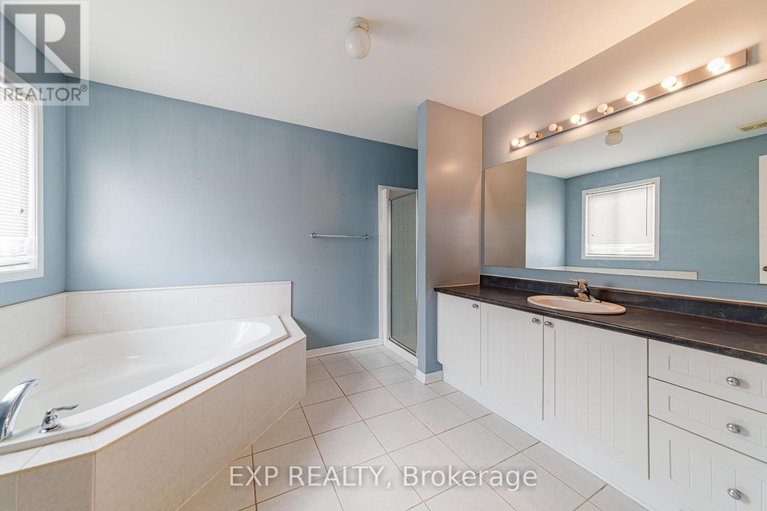 29636240/356-west-ridge-drive/stittsville-south/ottawa/ontario/K2S2G8_25