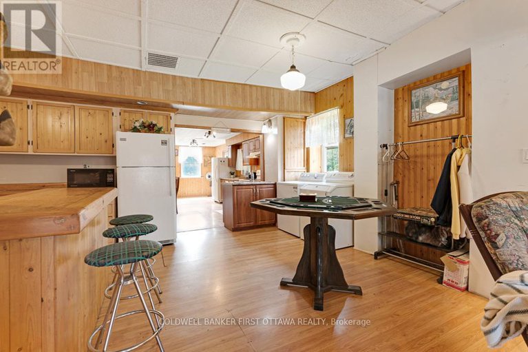 28732673/1373-flower-station-road/lanark-highlands-lavant-twp/lanark-highlands/ontario/K0G1K0_8