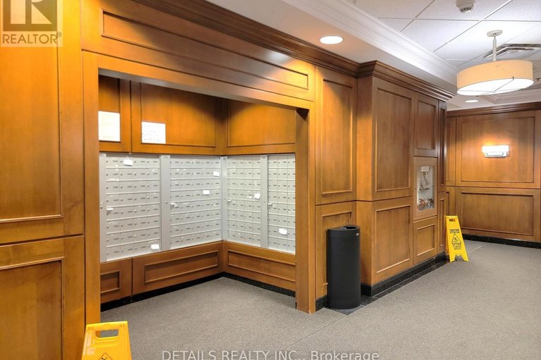 29539473/2102-195-besserer-street/sandy-hill/ottawa/ontario/K1N0B6_3