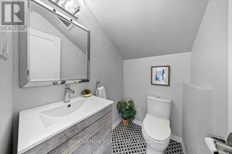 28392442/b-36-dufferin-road/lindenlea/ottawa/ontario/K1M2A8_21