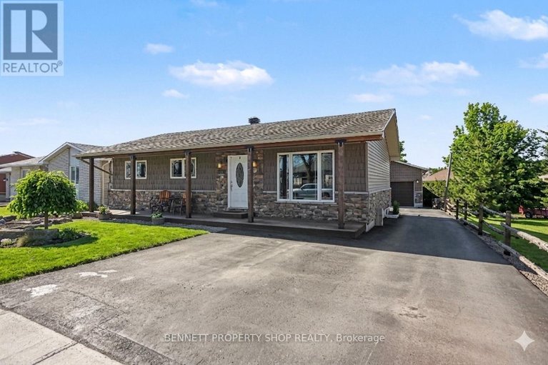29679626/493-laurier-street/town-of-rockland/clarence-rockland/ontario/K4K1E7_2