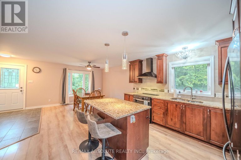 28790402/1127-rollin-road/clarencerockland-twp/clarence-rockland/ontario/K0A3N0_9