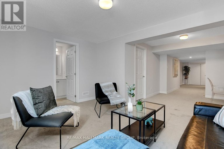 28931409/610-fenwick-way/stonebridge/ottawa/ontario/K2J7E5_39
