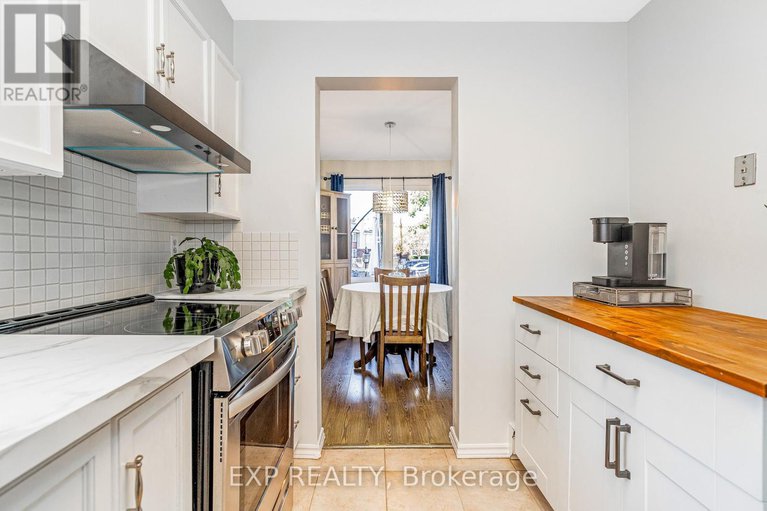 28984792/104-1820-marsala-crescent/fallingbrookpineridge/ottawa/ontario/K4A2E7_13