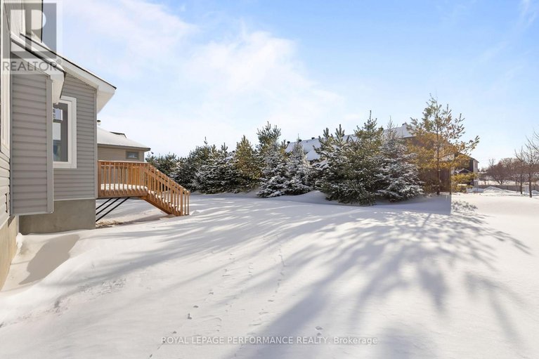 29262547/231-letang-street/town-of-rockland/clarence-rockland/ontario/K4K0K1_33