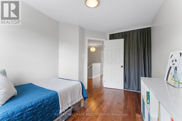 28575484/42-hintonburg-place/hintonburg/ottawa/ontario/K1Y4W6_15