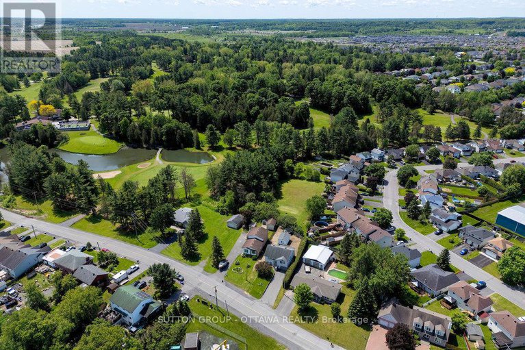 28548965/223-des-outaouais-street/town-of-rockland/clarence-rockland/ontario/K4K1G2_45