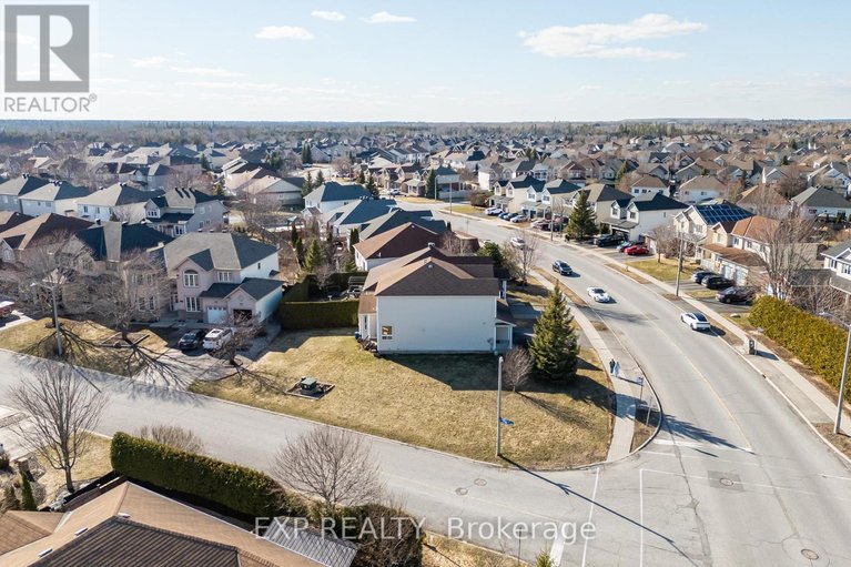 29636240/356-west-ridge-drive/stittsville-south/ottawa/ontario/K2S2G8_38