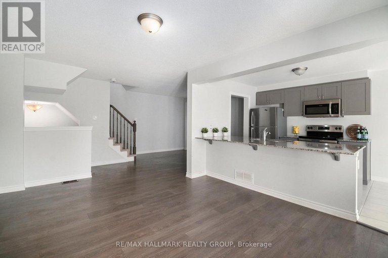 29222514/106-helenium-lane/avalon-west/ottawa/ontario/K4A1C7_6