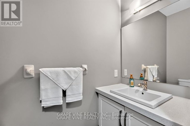 28754798/414-provence-avenue/embrun/russell/ontario/K0A1W0_6