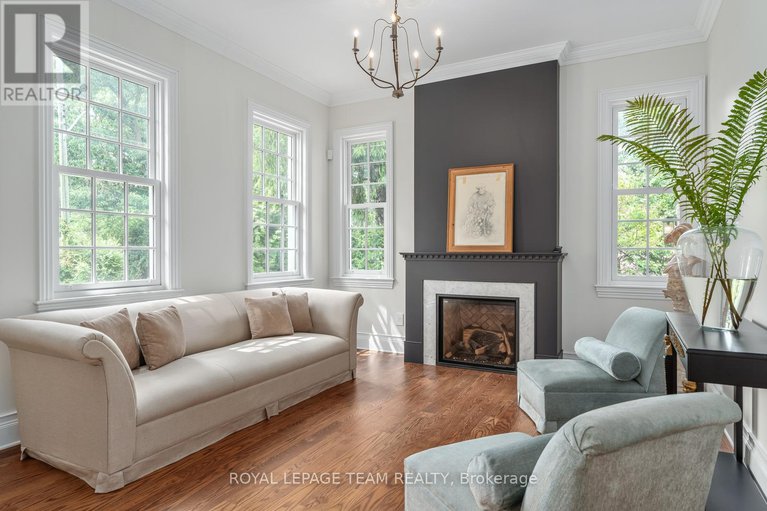 29185417/140-howick-street/rockcliffe/ottawa/ontario/K1M0G8_3