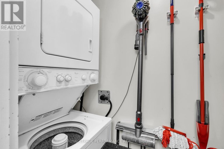 29635686/611-45-holland-avenue/ottawa-west/ottawa/ontario/K1Y4S3_15