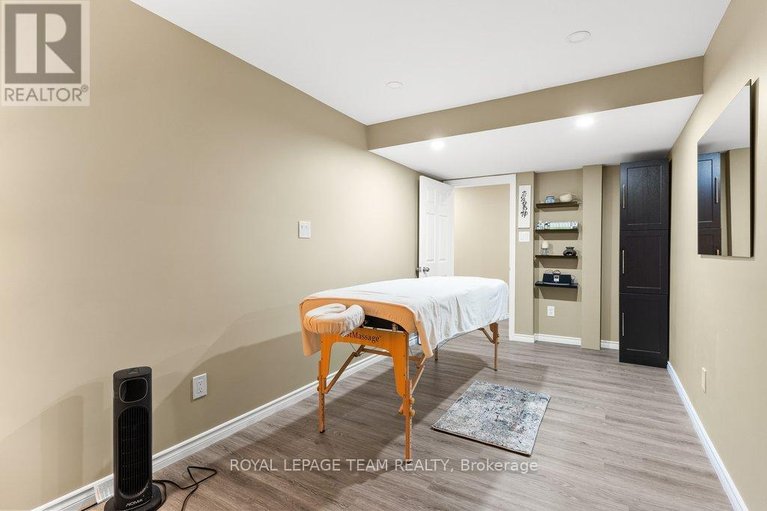 29633265/35-wilderness-way/stittsville-north/ottawa/ontario/K2S2E2_33