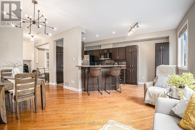 28579290/85-evelyn-powers-private/stittsville-south/ottawa/ontario/K2S0E1_13