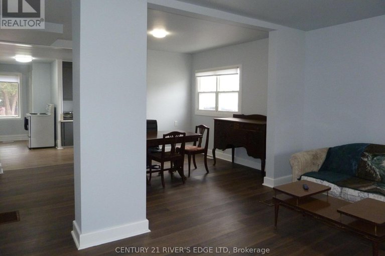 29117947/24-brouse-drive/iroquois/south-dundas/ontario/K0E1K0_13