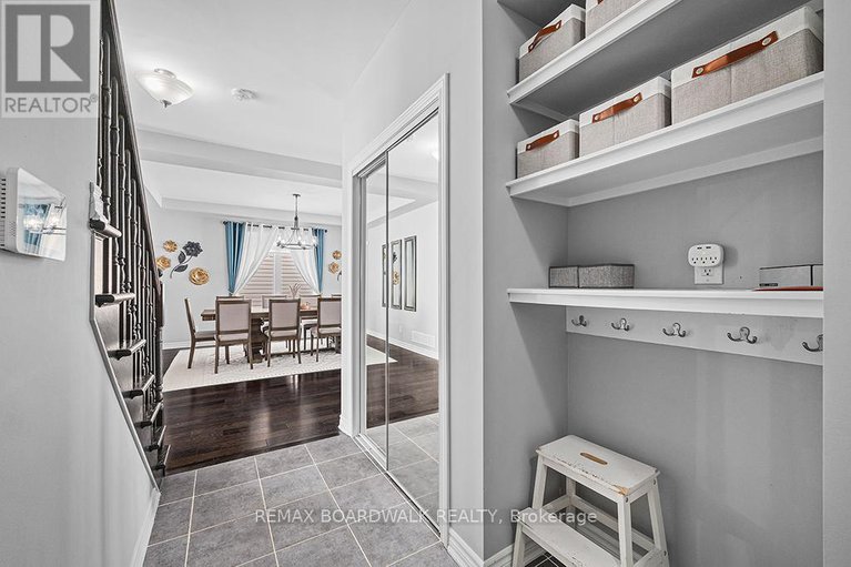 29414212/353-sweetclover-way/avalon-west/ottawa/ontario/K4A1E6_8