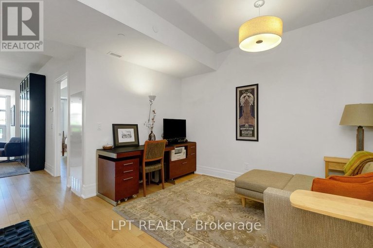 28576784/305-108-lisgar-street/ottawa-centregolden-triangle/ottawa/ontario/K2P1E1_15