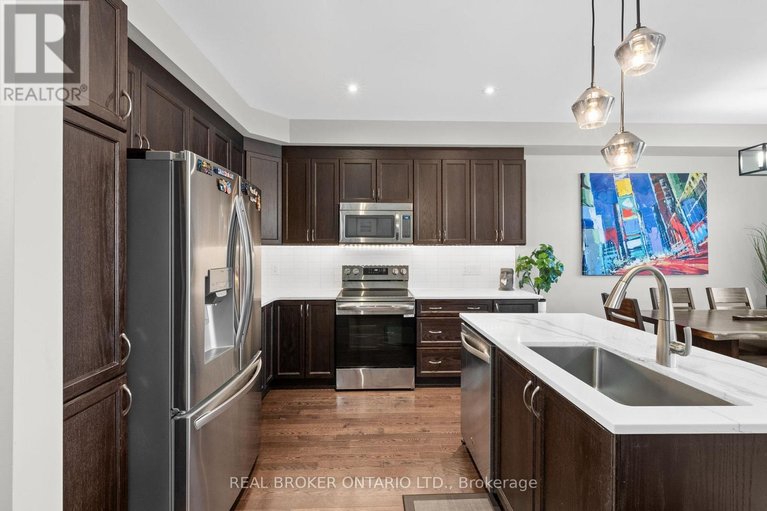 29464895/792-cedar-creek-drive/blossom-parkkemp-parkfindlay-creek/ottawa/ontario/K1T0M6_8