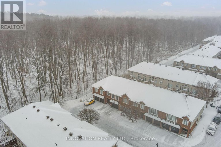 29251701/246-gladeview-private/upper-hunt-club/ottawa/ontario/K1T4A7_43
