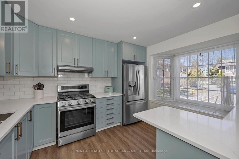 29682190/35-monterey-drive/leslie-park/ottawa/ontario/K2H7A9_7
