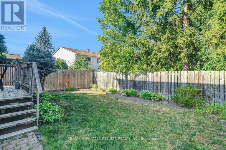 29048686/68-pheasant-run-drive/pheasant-run/ottawa/ontario/K2J2R4_42