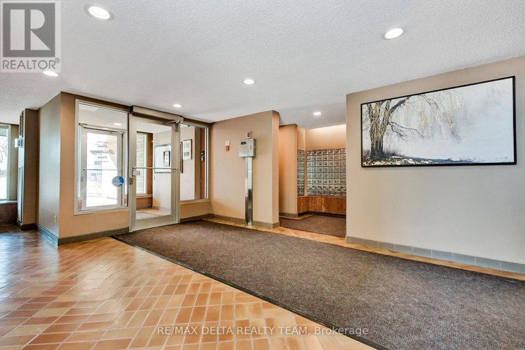 29672097/1001-555-brittany-drive/viscount-alexander-park/ottawa/ontario/K1K4C5_32