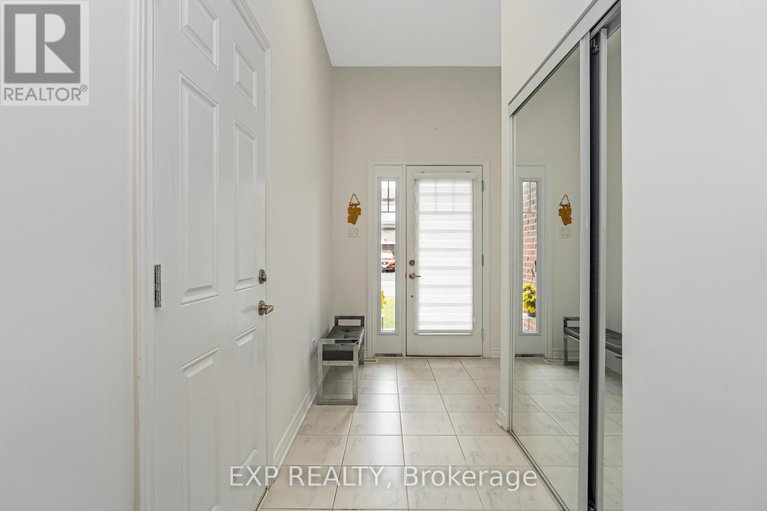 28586832/76-rallidale-street/blossom-parkkemp-parkfindlay-creek/ottawa/ontario/K1X0G7_2