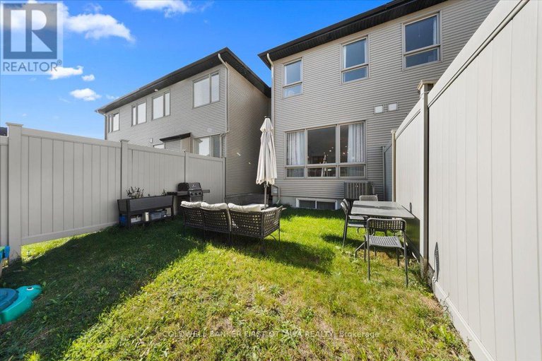 28984522/54-bergschrund-walk/mer-bleuebradley-estatesanderson-park/ottawa/ontario/K1W0P9_31
