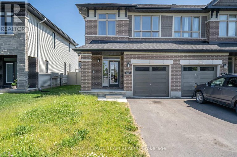 28517171/393-cornice-st-street/mer-bleuebradley-estatesanderson-park/ottawa/ontario/K1W0P6_1