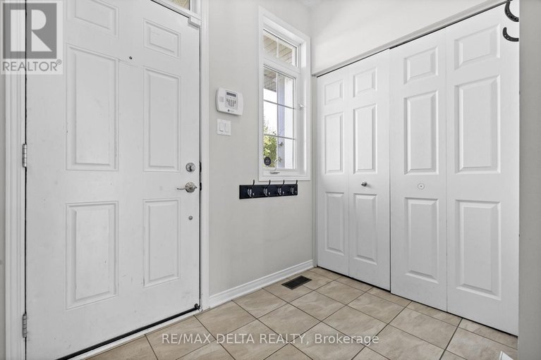 29662213/221-mercury-street/clarencerockland-twp/clarence-rockland/ontario/K4K0E8_35