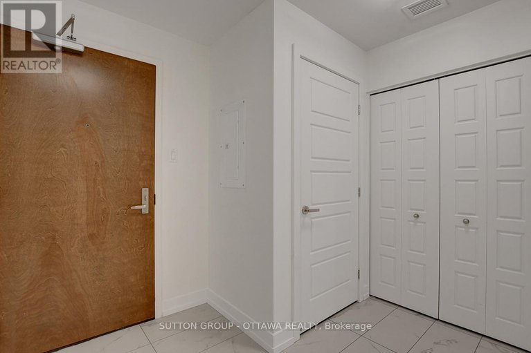 29233597/903-330-titan-private/borden-farmstewart-farmcarleton-heightsparkwood-hills/ottawa/ontario/K2G1G3_5