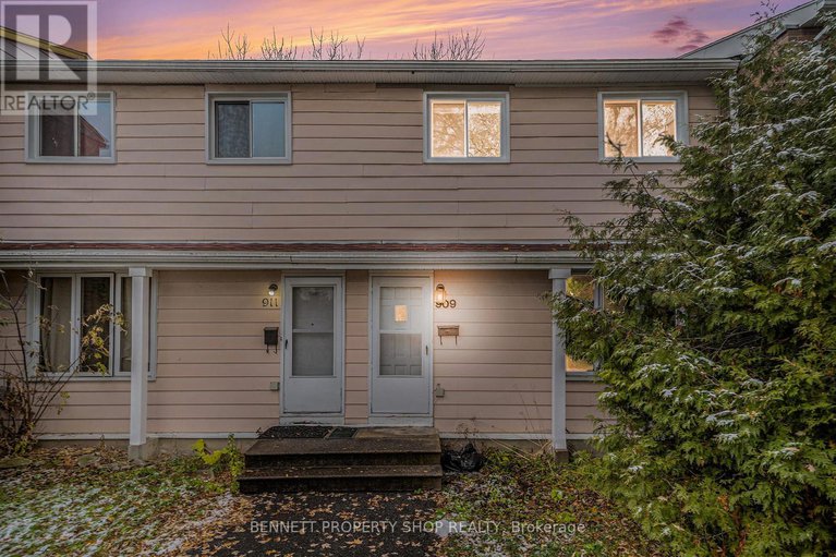 29119640/909-greenbriar-avenue/carleton-heights/ottawa/ontario/K2C0J8_16