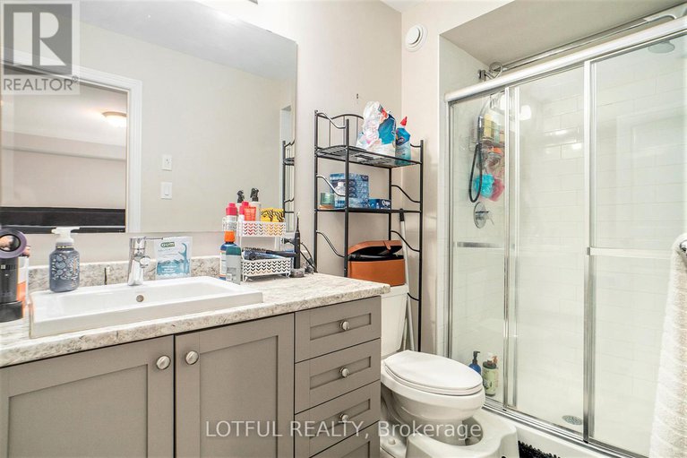 28614851/336-rainrock-crescent/mer-bleuebradley-estatesanderson-park/ottawa/ontario/K1W0J6_11