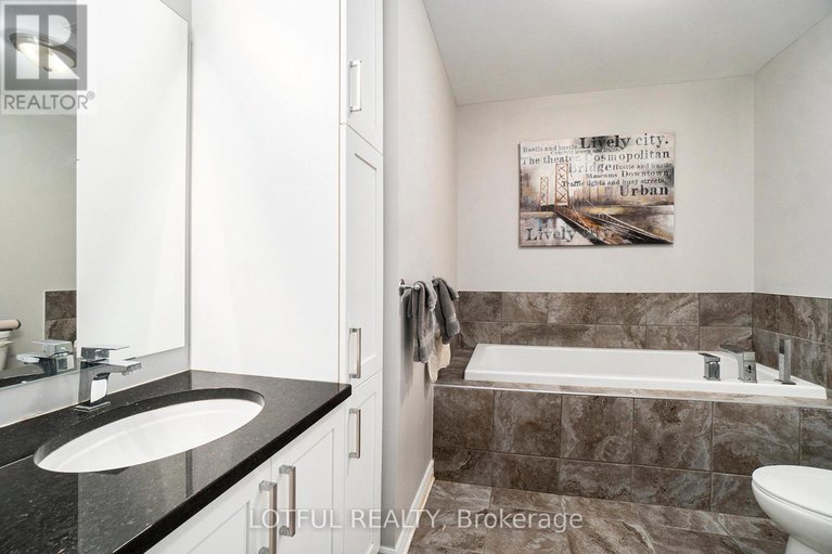 28066595/110-120-prestige-circle/chatelaine-village/ottawa/ontario/K4A1B4_21