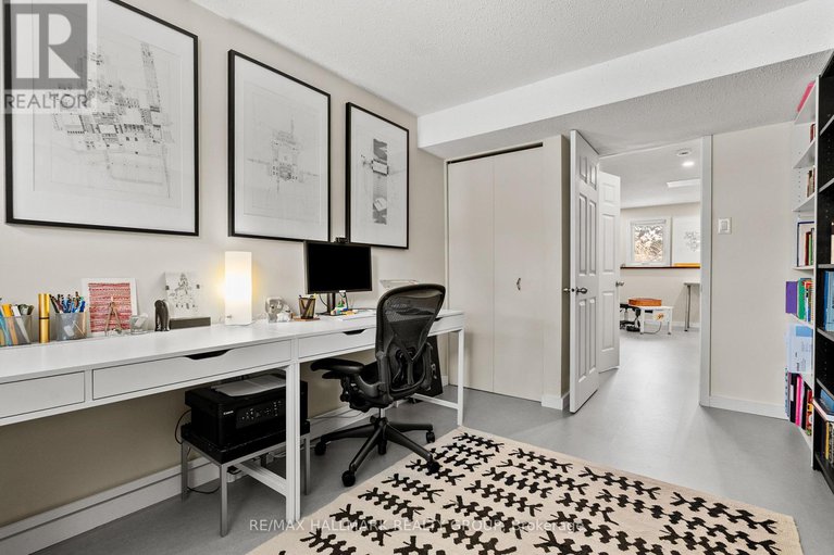 29447574/34-nanook-crescent/katimavik/ottawa/ontario/K2L2A7_62