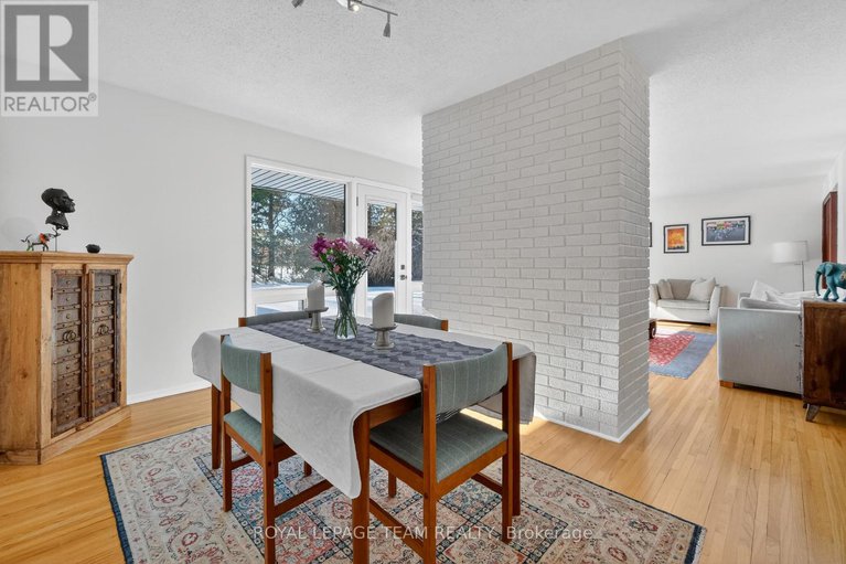 29400979/28-tiffany-crescent/beaverbrook/ottawa/ontario/K2K1W2_11