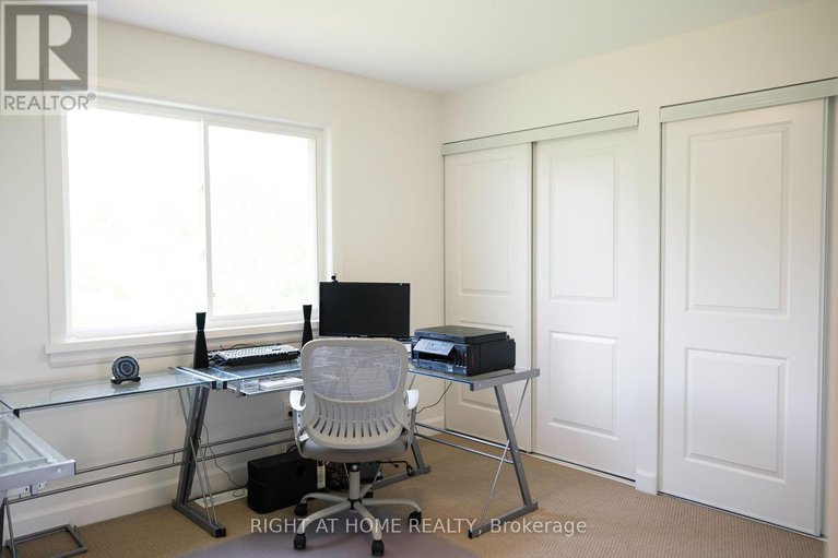 28657224/219-owen-lucas-street/mcnabbraeside-twps/mcnabbraeside/ontario/K7S3G8_14